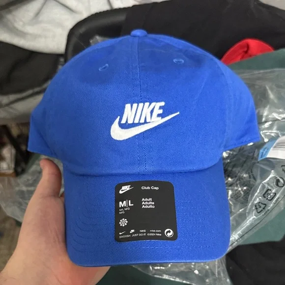 Nike Royal Blue Baseball Cap - Picture 1 of 2